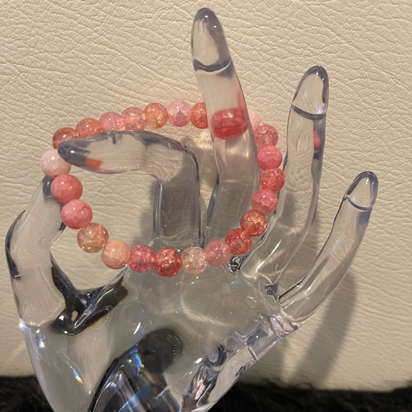 Cute Beaded Bracelet - Picture 1 of 3